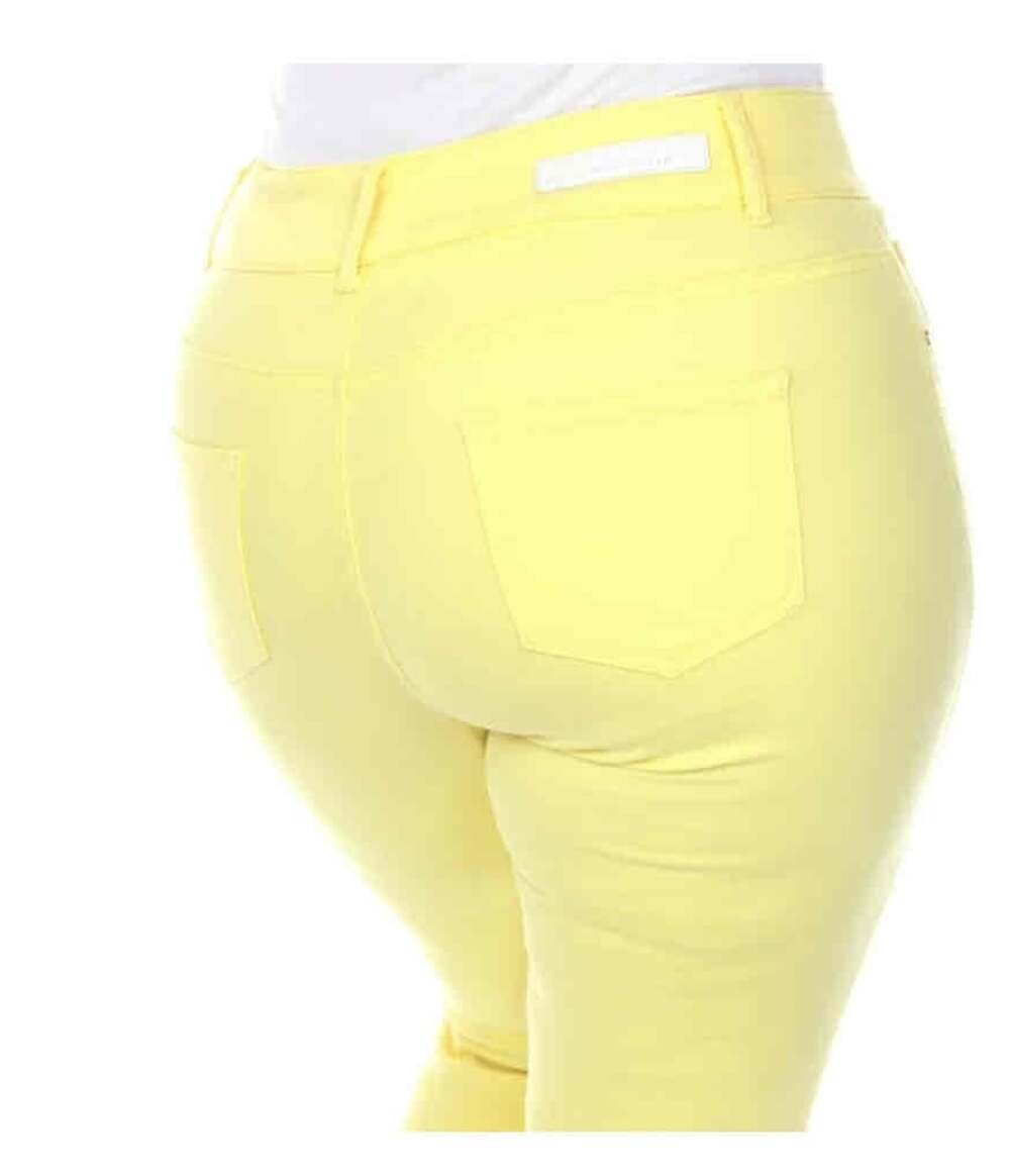 NWT White Mark Women's Yellow Stretch Capri Jeans Size 22 Plus Comfort Fit - Picture 5 of 5